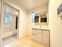 【東京都/板橋区赤塚】板橋区赤塚2丁目　中古戸建 洗面室：2階