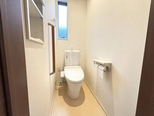 【東京都/板橋区赤塚】板橋区赤塚2丁目　中古戸建 トイレ：2階