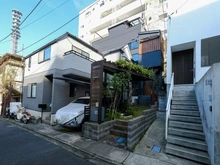【東京都/新宿区荒木町】新宿区荒木町　中古戸建 外観