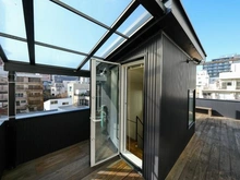 【東京都/新宿区荒木町】新宿区荒木町　中古戸建 ルーフバルコニー