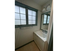 【神奈川県/横浜市青葉区荏田西】横浜市青葉区荏田西5丁目　中古戸建 洗面室：2階