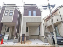 【東京都/北区赤羽北】北区赤羽北3丁目新築戸建　1号棟 外観：全3区画：写真中央