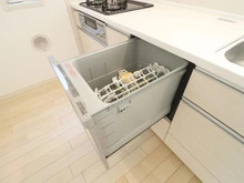 【東京都/北区赤羽北】北区赤羽北3丁目新築戸建　3号棟 キッチン：食器洗乾燥機