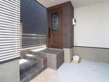 【東京都/北区赤羽北】北区赤羽北3丁目新築戸建　3号棟 アプローチ