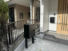 【東京都/北区王子】北区王子4丁目　新築戸建 宅配ボックス