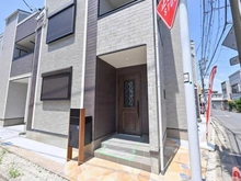【東京都/北区志茂】北区志茂5丁目新築戸建　3号棟 アプローチ