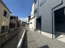 【京都府/京都市山科区音羽初田町】京都市山科区音羽初田町　新築戸建て 庭