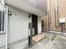 【東京都/江戸川区南篠崎町】江戸川区南篠崎4丁目　中古戸建 玄関