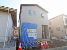 【神奈川県/横浜市瀬谷区南瀬谷】瀬谷区南瀬谷1丁目　新築戸建 建築中の外観