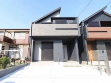 【神奈川県/横浜市瀬谷区宮沢】瀬谷区宮沢2丁目　新築戸建　1号棟（全2棟） 外観：中央１号棟（全２棟）