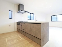 【神奈川県/横浜市神奈川区三枚町】神奈川区三枚町　新築戸建 キッチン