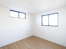 【神奈川県/横浜市神奈川区三枚町】神奈川区三枚町　新築戸建 洋室：約5.2帖