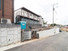 【神奈川県/横浜市神奈川区西寺尾】神奈川区西寺尾4丁目　新築戸建　1号棟（全2棟） 建築中の外観：全2棟：中央1号棟