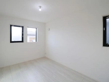 【神奈川県/横浜市港北区大曽根台】港北区大曽根台　新築戸建　2号棟（全2棟） 洋室：約6.5帖南側