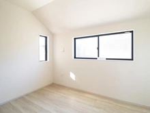 【神奈川県/横浜市都筑区東山田】都筑区東山田1丁目　新築戸建 洋室：約5.2帖