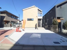 【神奈川県/横浜市都筑区東山田】都筑区東山田1丁目　新築戸建 外観：中央該当物件