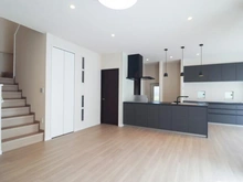 【神奈川県/横浜市都筑区牛久保西】都筑区牛久保西3丁目　中古戸建 リビング・ダイニング