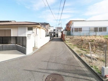 【神奈川県/鎌倉市腰越】鎌倉市腰越1丁目　新築戸建 前面道路