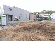【神奈川県/横浜市中区本牧町】中区本牧町2丁目　新築戸建2号棟(全2棟) 現地（建築前）：全2棟（右奥側）