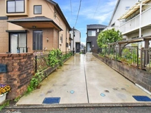【神奈川県/横浜市瀬谷区阿久和西】瀬谷区阿久和西2丁目　中古戸建 アプローチ