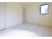 【神奈川県/横浜市保土ケ谷区新井町】保土ケ谷区新井町　新築戸建　1号棟 洋室