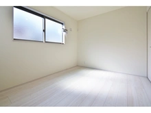【神奈川県/横浜市保土ケ谷区新井町】保土ケ谷区新井町　新築戸建　1号棟 洋室