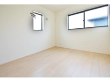 【神奈川県/横浜市保土ケ谷区新井町】保土ケ谷区新井町　新築戸建　2号棟 洋室