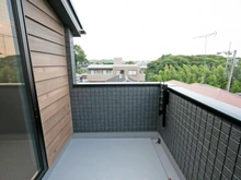 【神奈川県/横浜市泉区新橋町】泉区新橋町　新築戸建　1号棟（全16棟） バルコニー