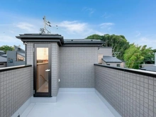 【神奈川県/横浜市泉区新橋町】泉区新橋町　新築戸建　4号棟（全16棟） ルーフバルコニー