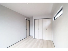 【神奈川県/横浜市泉区新橋町】泉区新橋町　新築戸建　15号棟（全16棟） 洋室