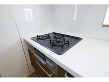 【神奈川県/横浜市旭区白根】旭区白根8丁目　新築戸建　2号棟（全2棟） 3口コンロ