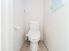【神奈川県/横浜市港南区上永谷】横浜市港南区上永谷4丁目　新築戸建 トイレ