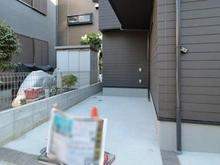 【東京都/江戸川区東松本】江戸川区東松本1丁目新築戸建 駐車場