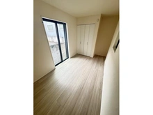 【東京都/江戸川区中央】江戸川区中央1丁目新築戸建 サービスルーム（納戸）