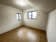 【東京都/江戸川区南小岩】江戸川区南小岩2丁目新築戸建 洋室