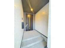 【東京都/江戸川区南小岩】江戸川区南小岩2丁目新築戸建 アプローチ