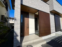 【兵庫県/宝塚市宝梅】宝塚市宝梅二丁目　中古戸建 アプローチ