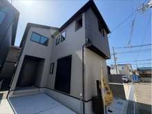 【兵庫県/尼崎市塚口町】尼崎市塚口町5丁目1期1号棟 外観：全2区画：写真中央