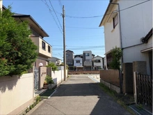 【兵庫県/尼崎市塚口町】尼崎市塚口町5丁目1期2号棟 前面道路
