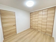 【兵庫県/尼崎市食満】尼崎市食満7丁目 中古戸建 洋室