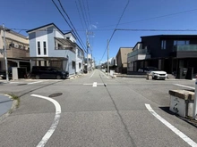 【兵庫県/尼崎市東園田町】尼崎市東園田町3丁目 前面道路
