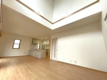 【千葉県/印西市東の原】印西市東の原三丁目　中古戸建 リビング・ダイニング
