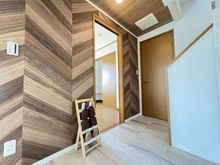 【千葉県/市川市八幡】市川市八幡5丁目　リフォーム中古戸建 玄関