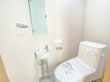 【千葉県/千葉市美浜区稲毛海岸】千葉市美浜区稲毛海岸5丁目戸建 トイレ