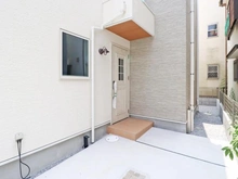 【埼玉県/朝霞市三原】朝霞市三原2丁目　新築戸建 玄関