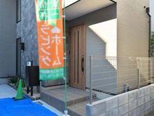 【埼玉県/所沢市美原町】所沢市美原町2丁目　新築戸建 玄関