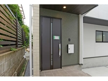 【埼玉県/ふじみ野市南台】ふじみ野市南台1丁目　新築戸建　1号棟 玄関