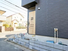 【東京都/東久留米市氷川台】東久留米市氷川台5期　1号棟 アプローチ