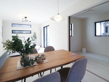 【埼玉県/所沢市東狭山ケ丘】所沢東狭山ヶ丘第5期　1号棟 リビング・ダイニング：※家具調度品等は販売価格に含まれておりません