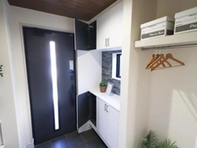 【埼玉県/所沢市東狭山ケ丘】所沢東狭山ヶ丘第5期　1号棟 玄関